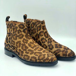 VIA SPIGA Cheetah Print Booties Size 5.5